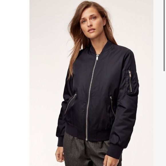 𝅺aritzia Babaton Gillian Bomber - Picture 3 of 14